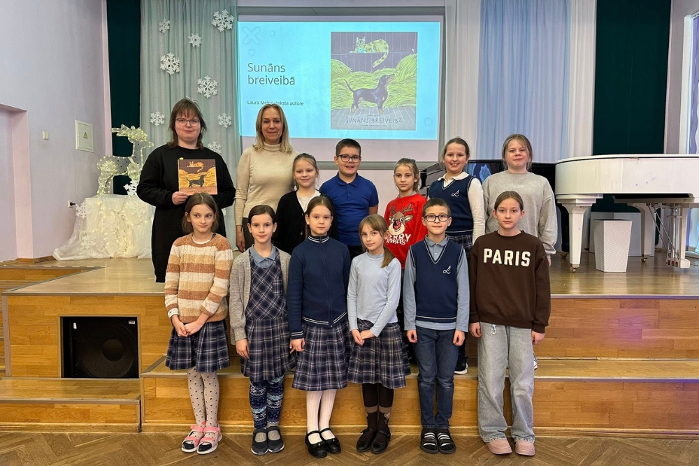 Laura_Melne_gasteisona_skola.jpg