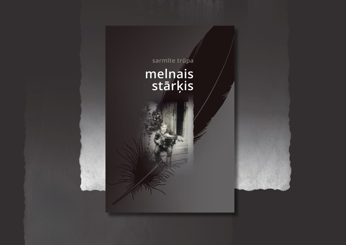 Melnais_starkis_Sarmite_Trupa.jpg